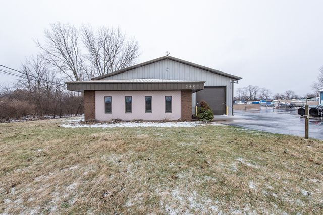 3401 16th St, Zion, IL 60099